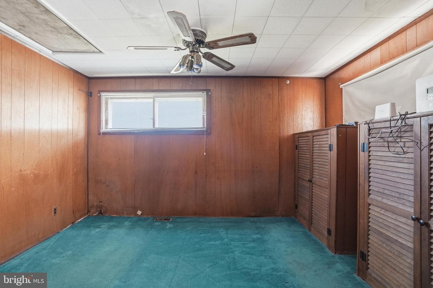 2110 Chestnut photo 44