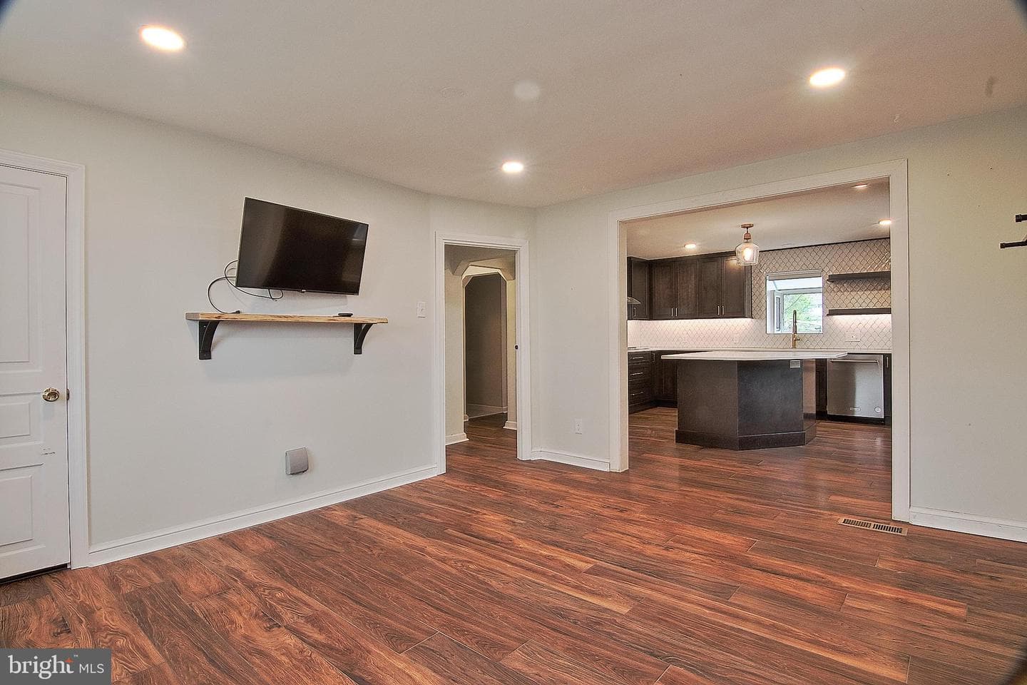 951 Grosstown photo 14