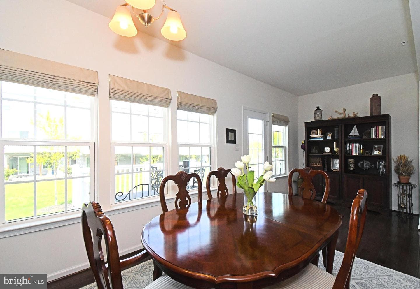 1717 Lisa Court photo 9