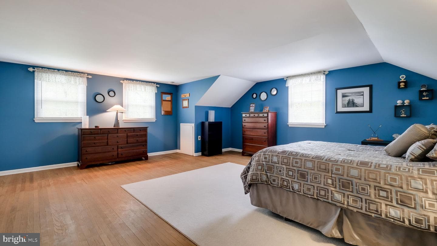 405 Toland Drive photo 31
