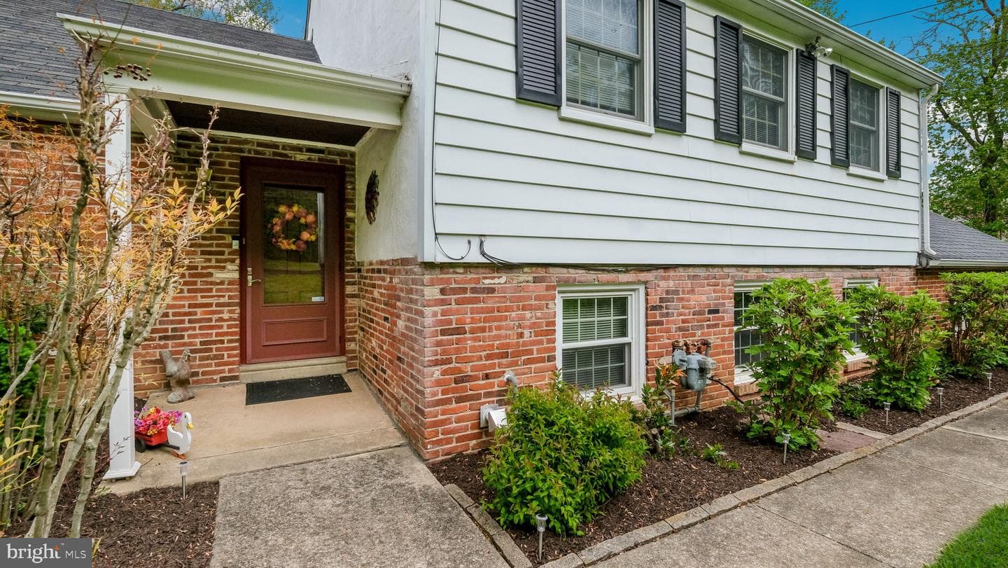 405 Toland Drive photo 52