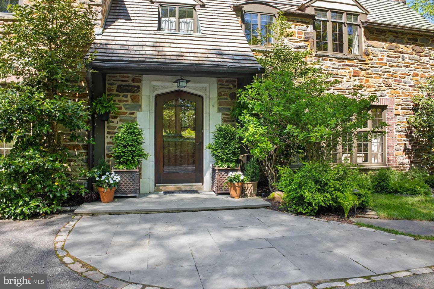 317 Airdale Road photo 4