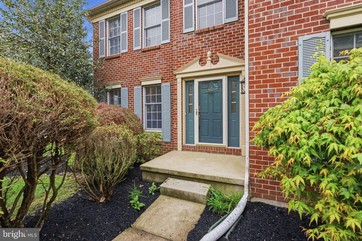 2806 Nighthawk Circle photo 3