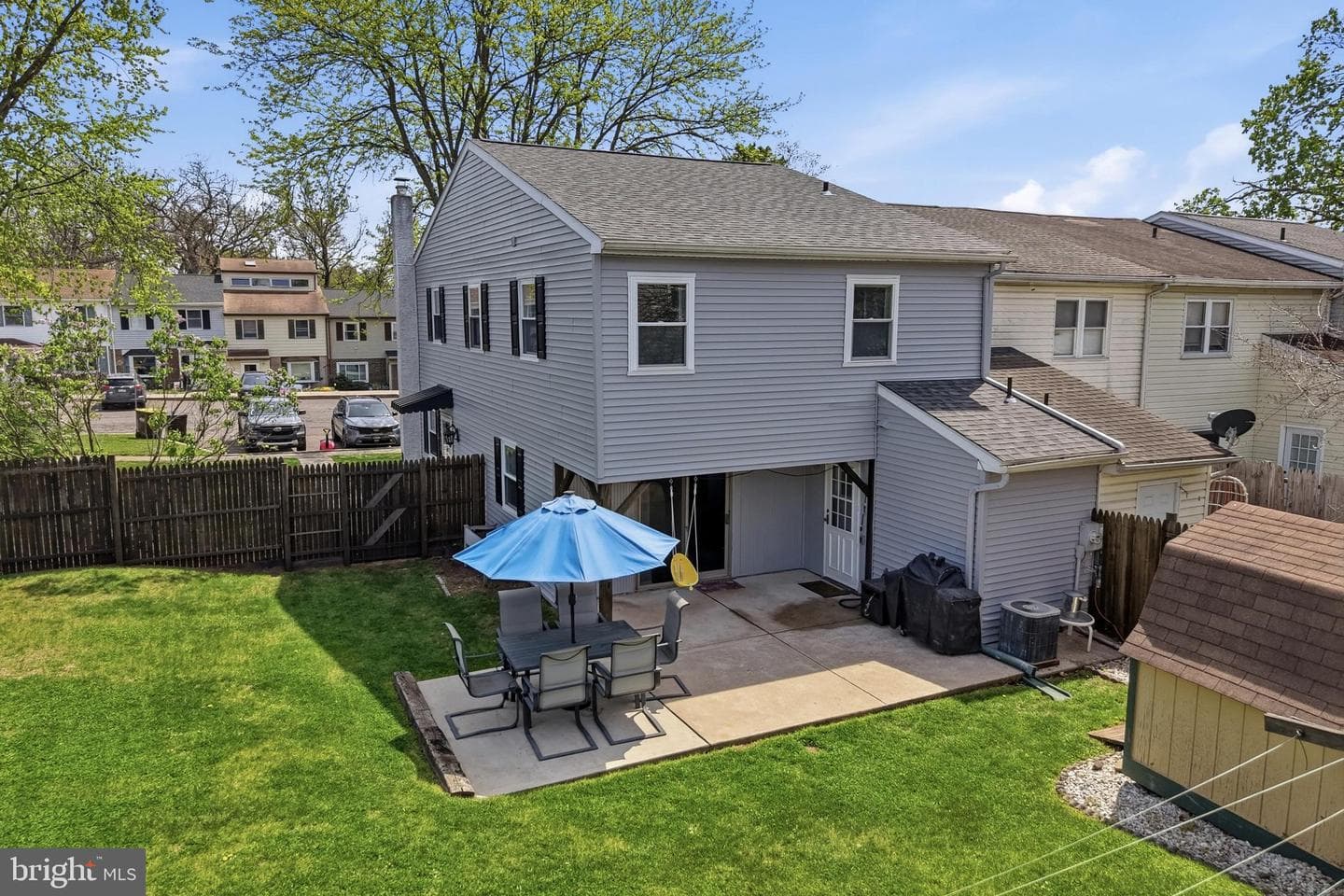 711 Hamilton Road photo 34