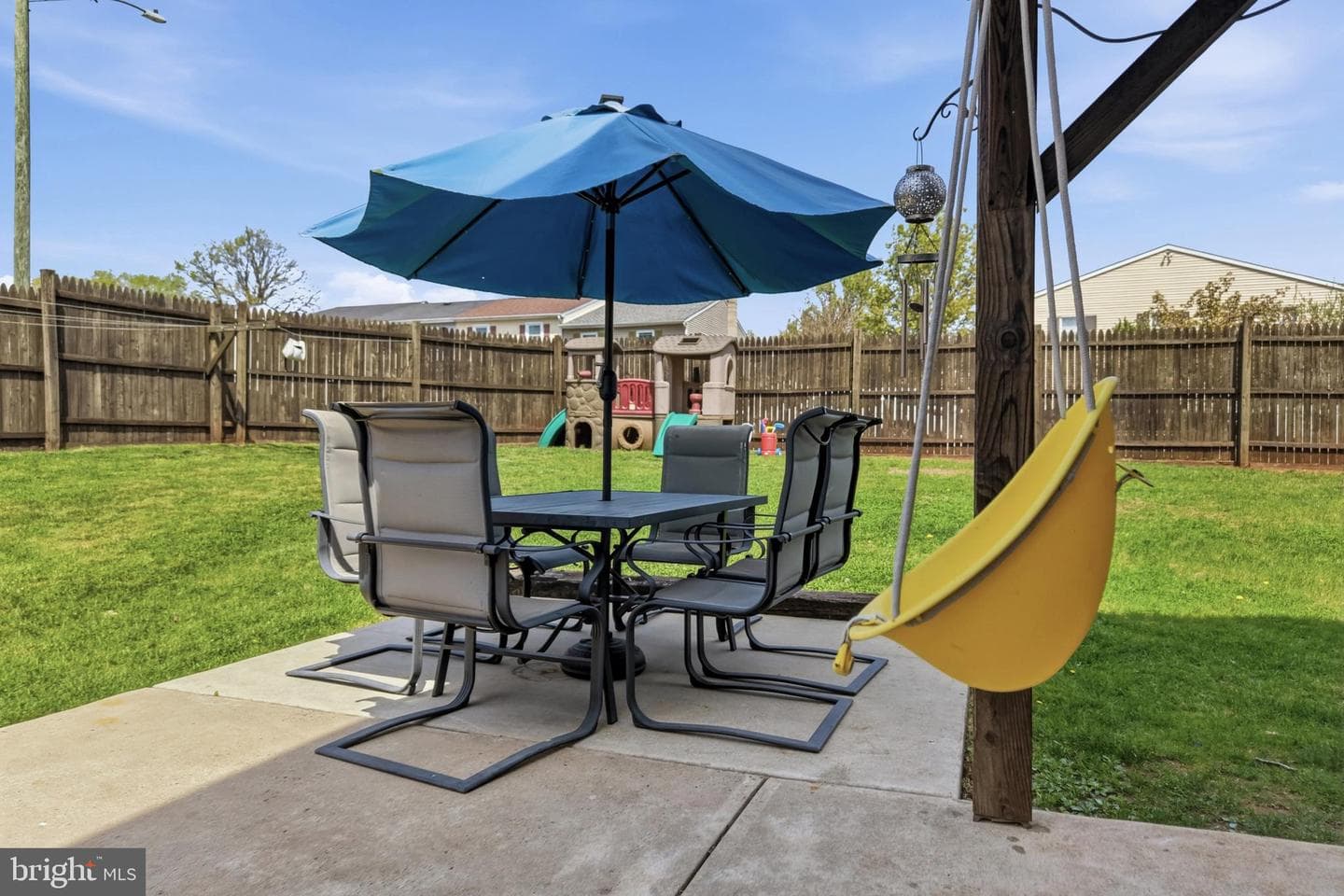711 Hamilton Road photo 35