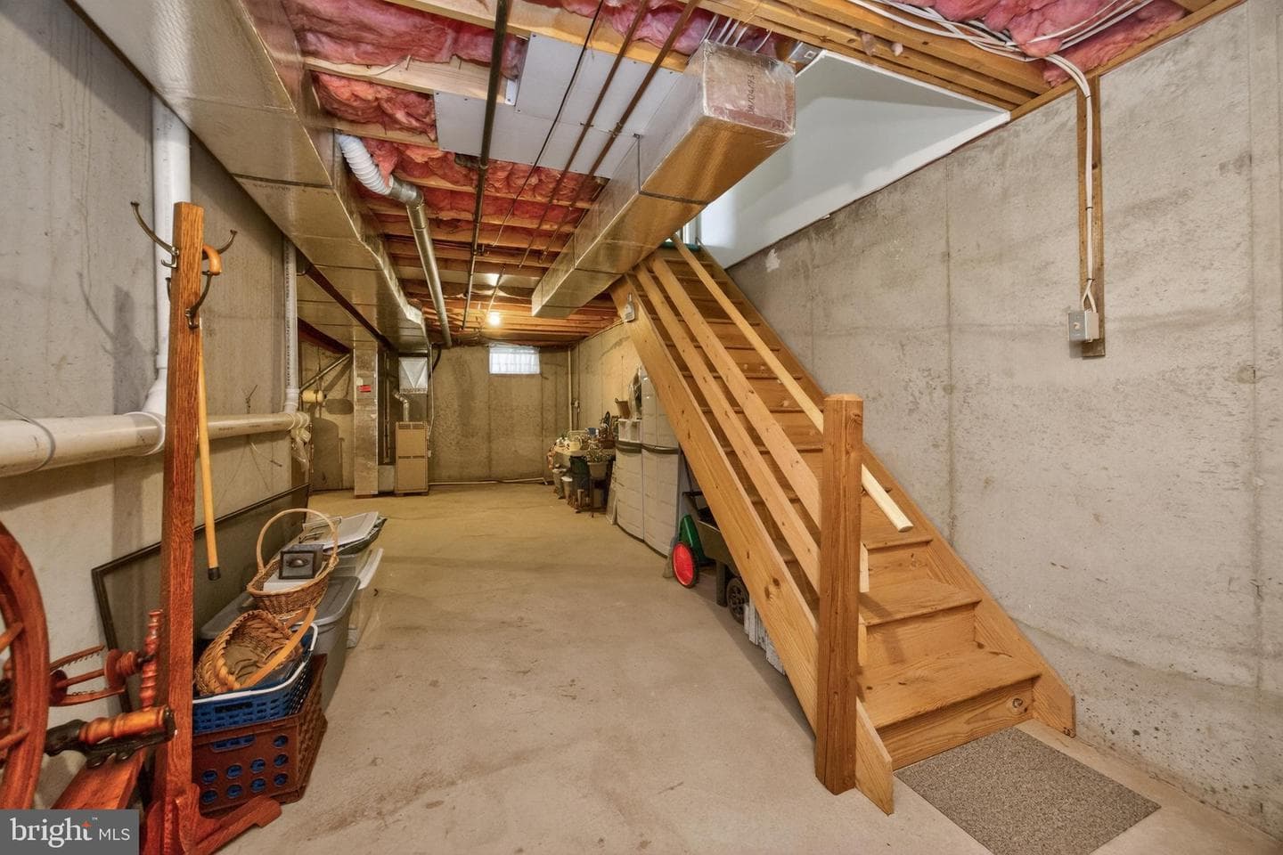 142 Bartlett Court photo 43