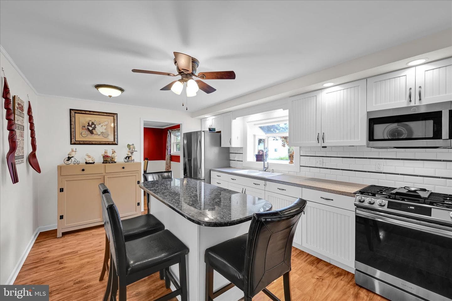 1541 Chalk Avenue photo 11