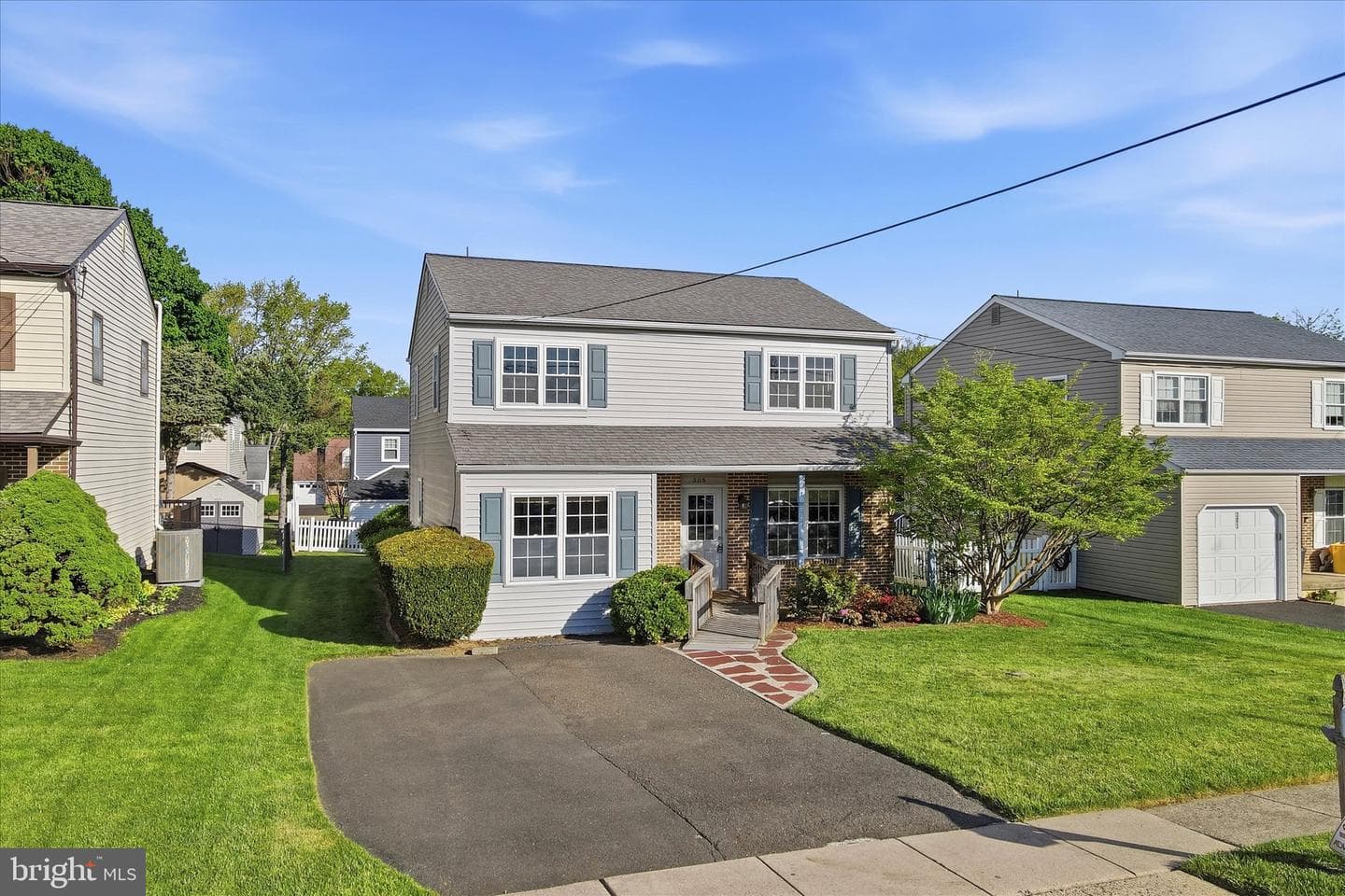 305 Roesch Avenue photo 4