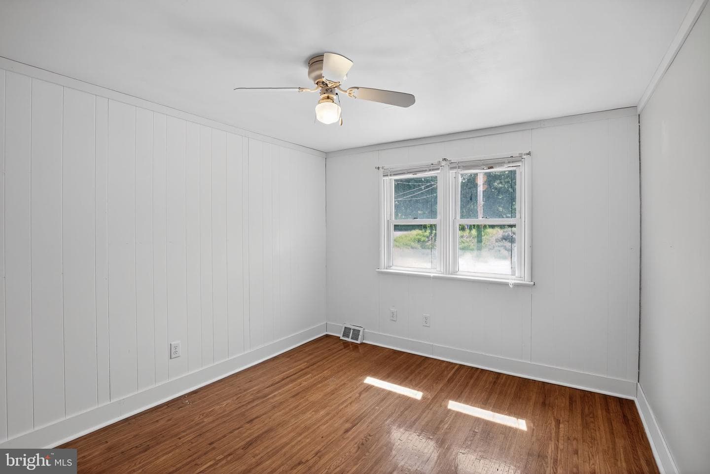 311 Limekiln Pike photo 19