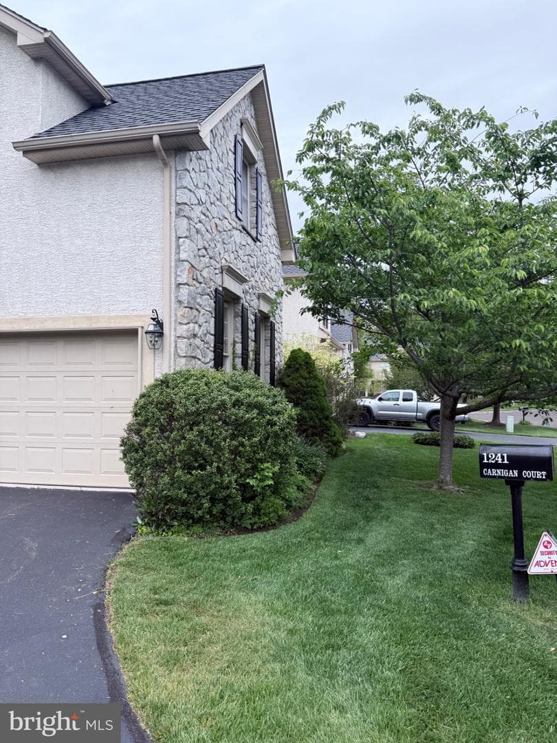 1241 Carnigan Court photo 9