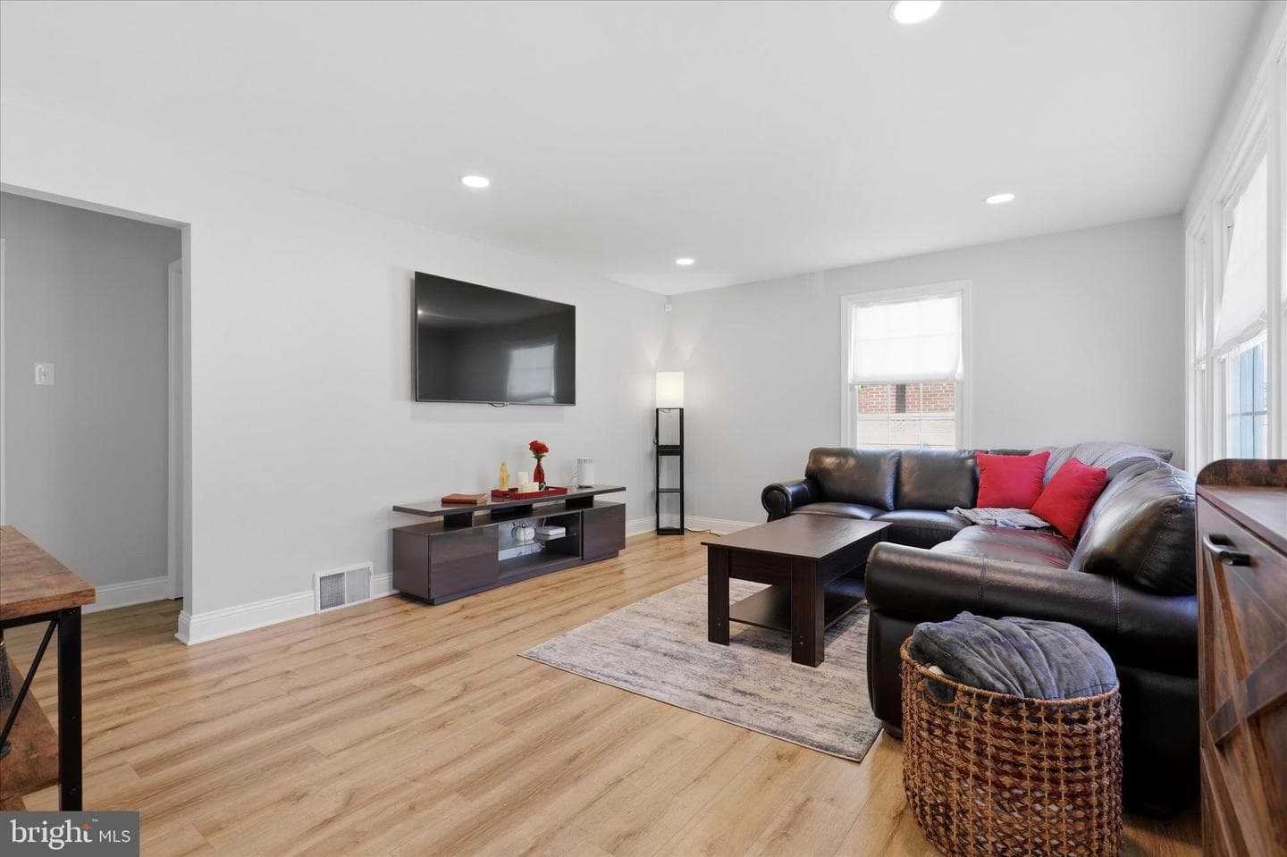 239 S Gulph Road photo 6