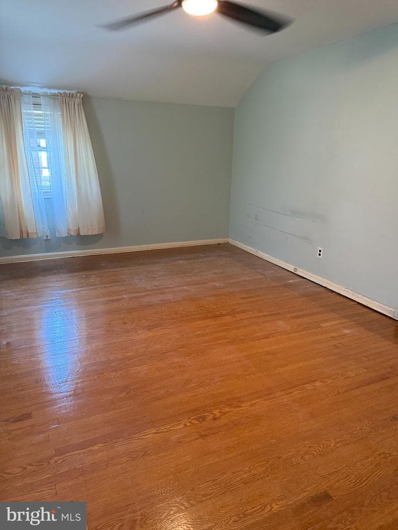 1414 Sunset Drive photo 18