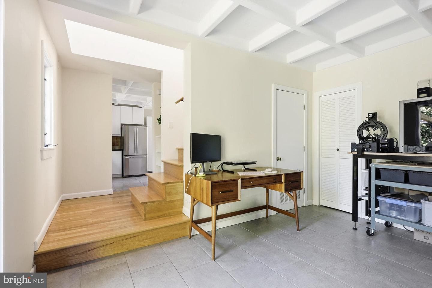 8207 Macarthur Road photo 12