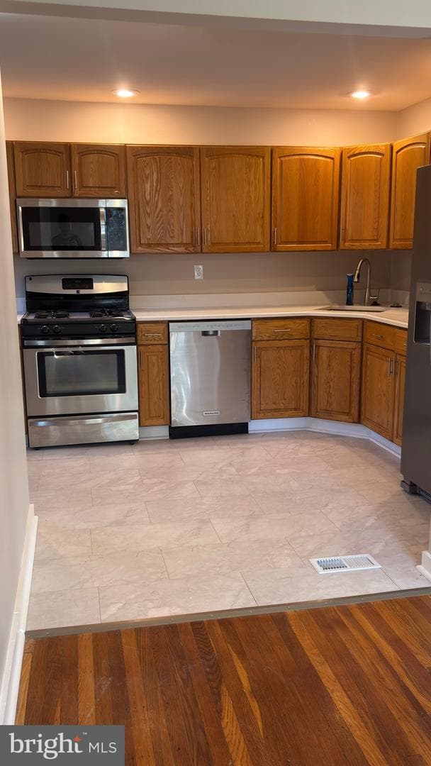 1809 Lukens Avenue photo 6
