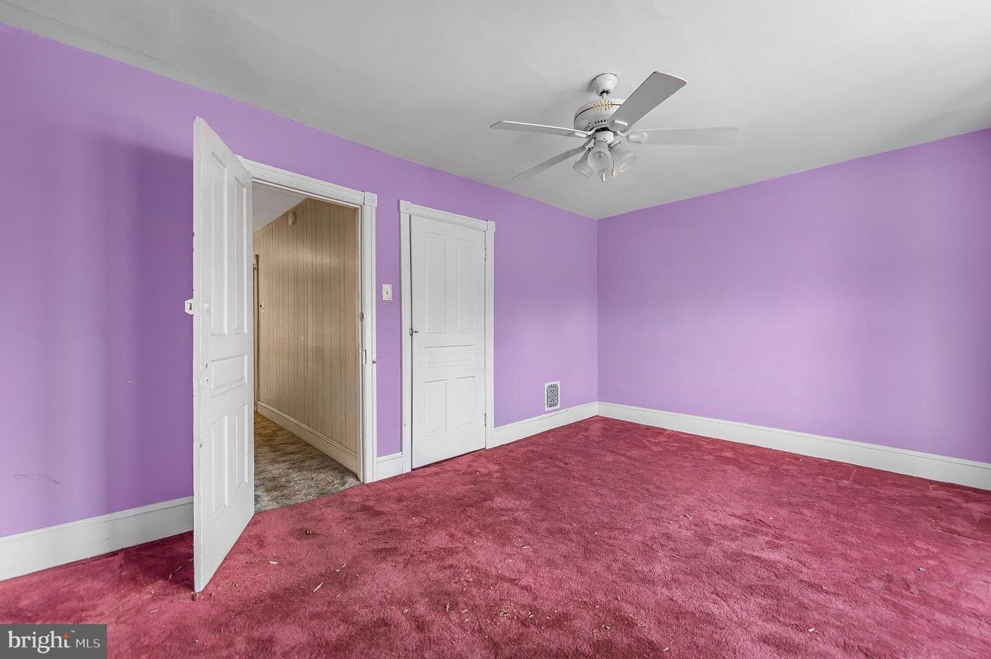 23 Orange Avenue photo 32