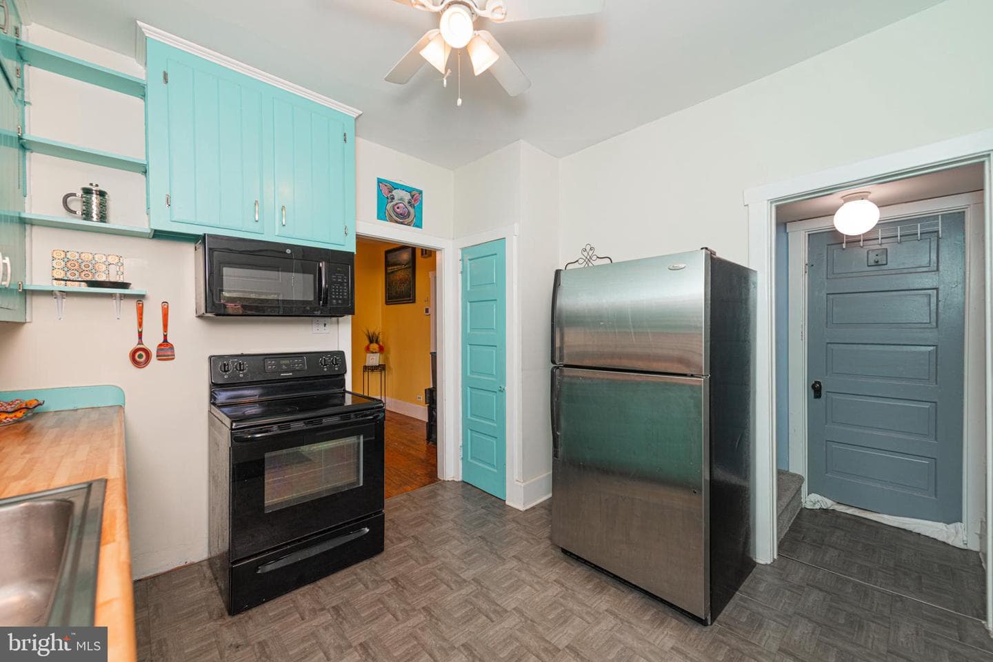 670 Church Street photo 15