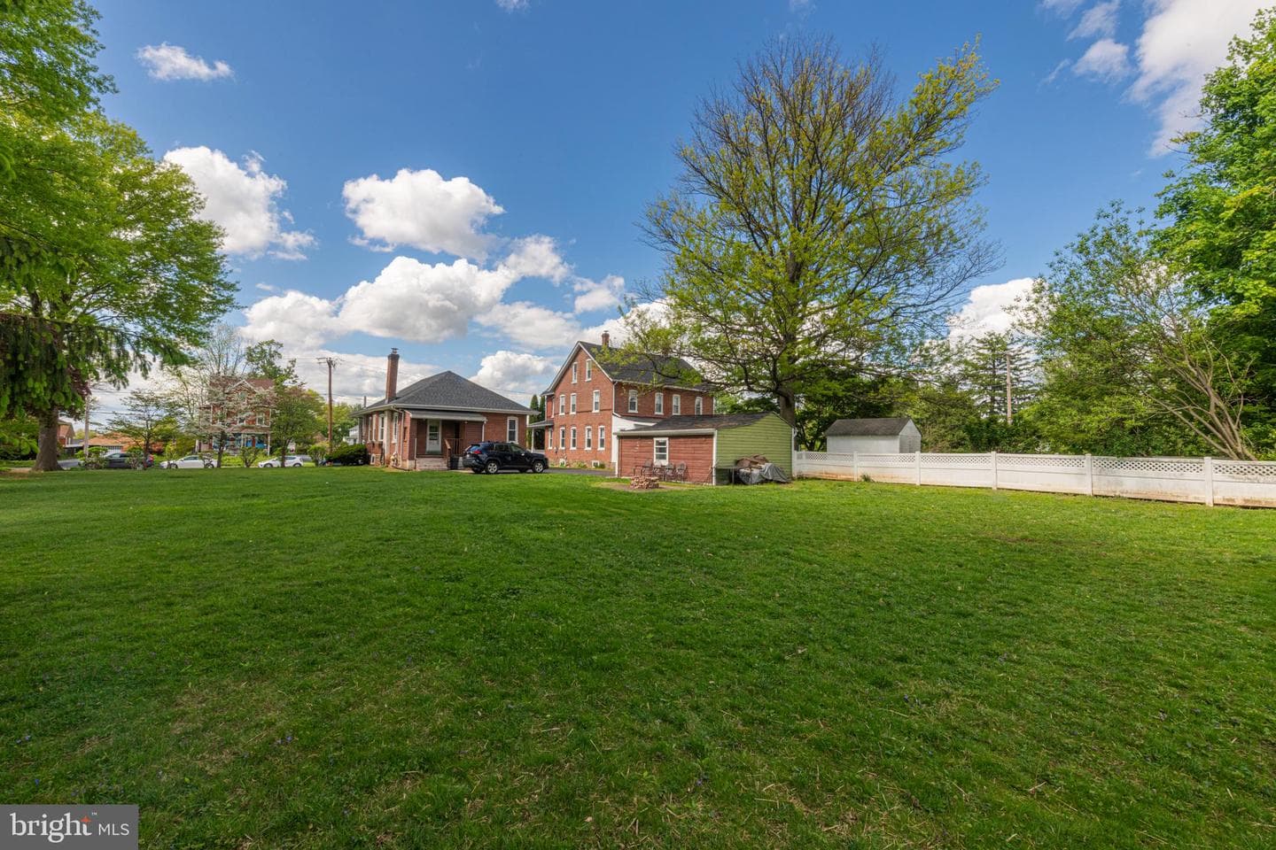 670 Church Street photo 48