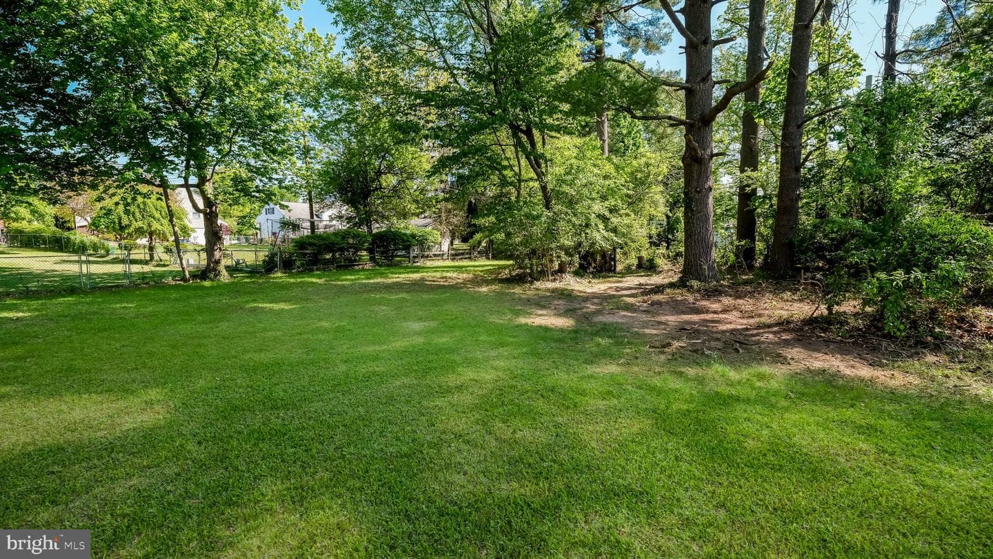 505 Wellington Road photo 24