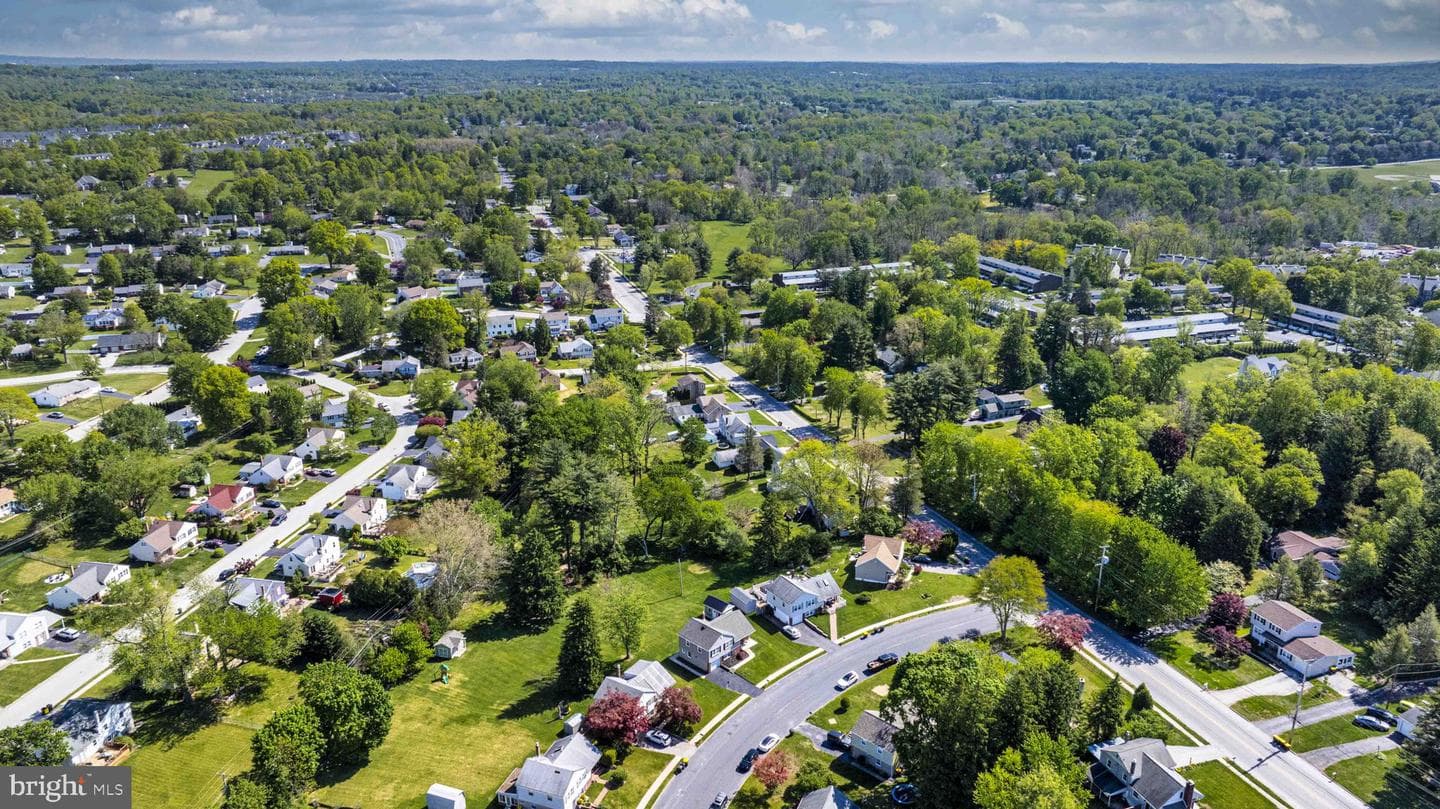 505 Wellington Road photo 35