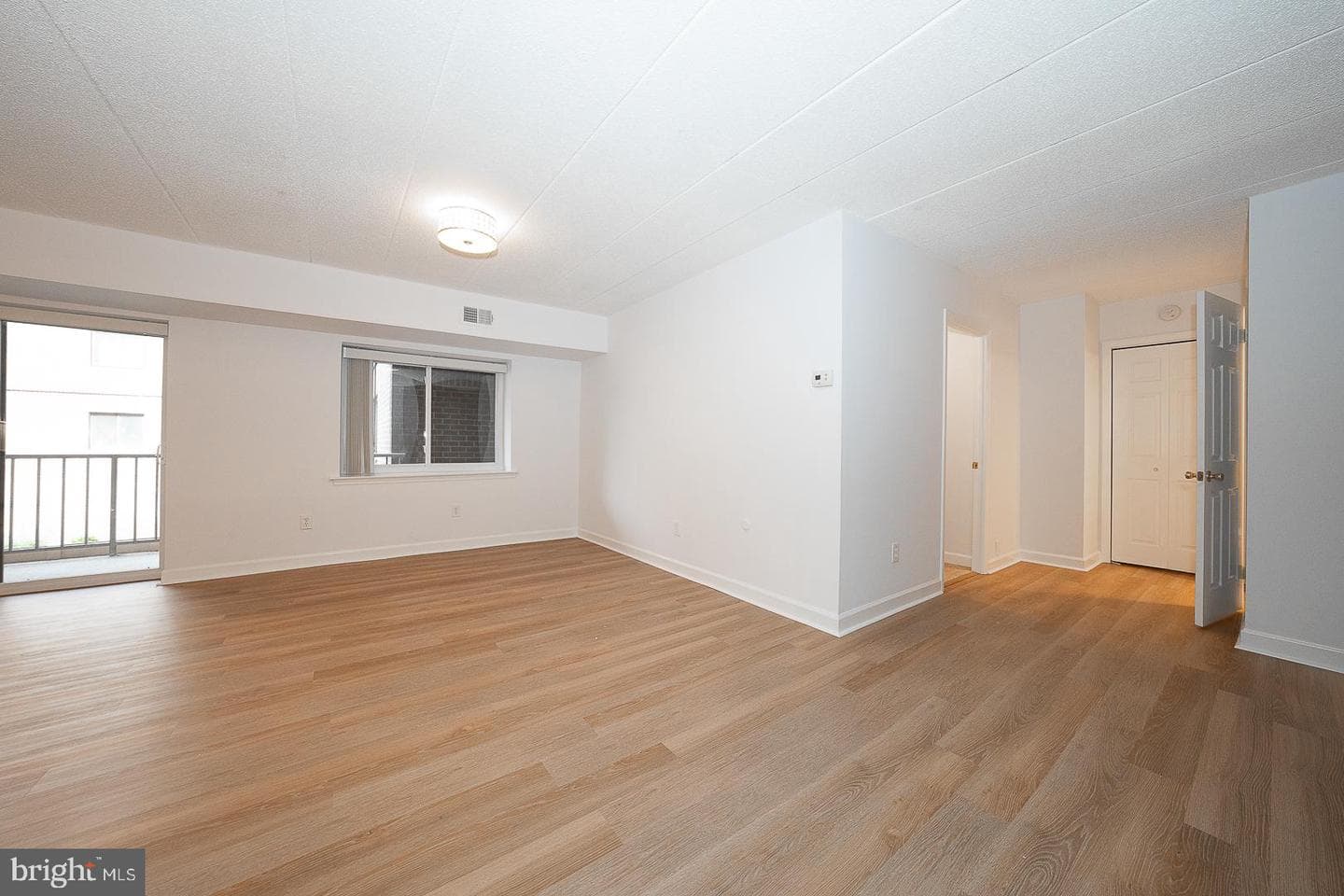 1219 W Wynnewood Road #208 photo 23