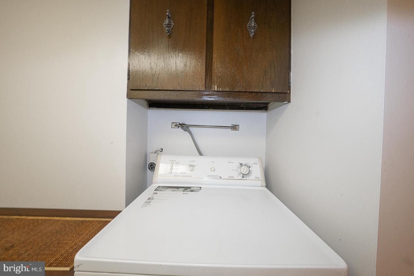 1219 W Wynnewood Road #208 photo 31