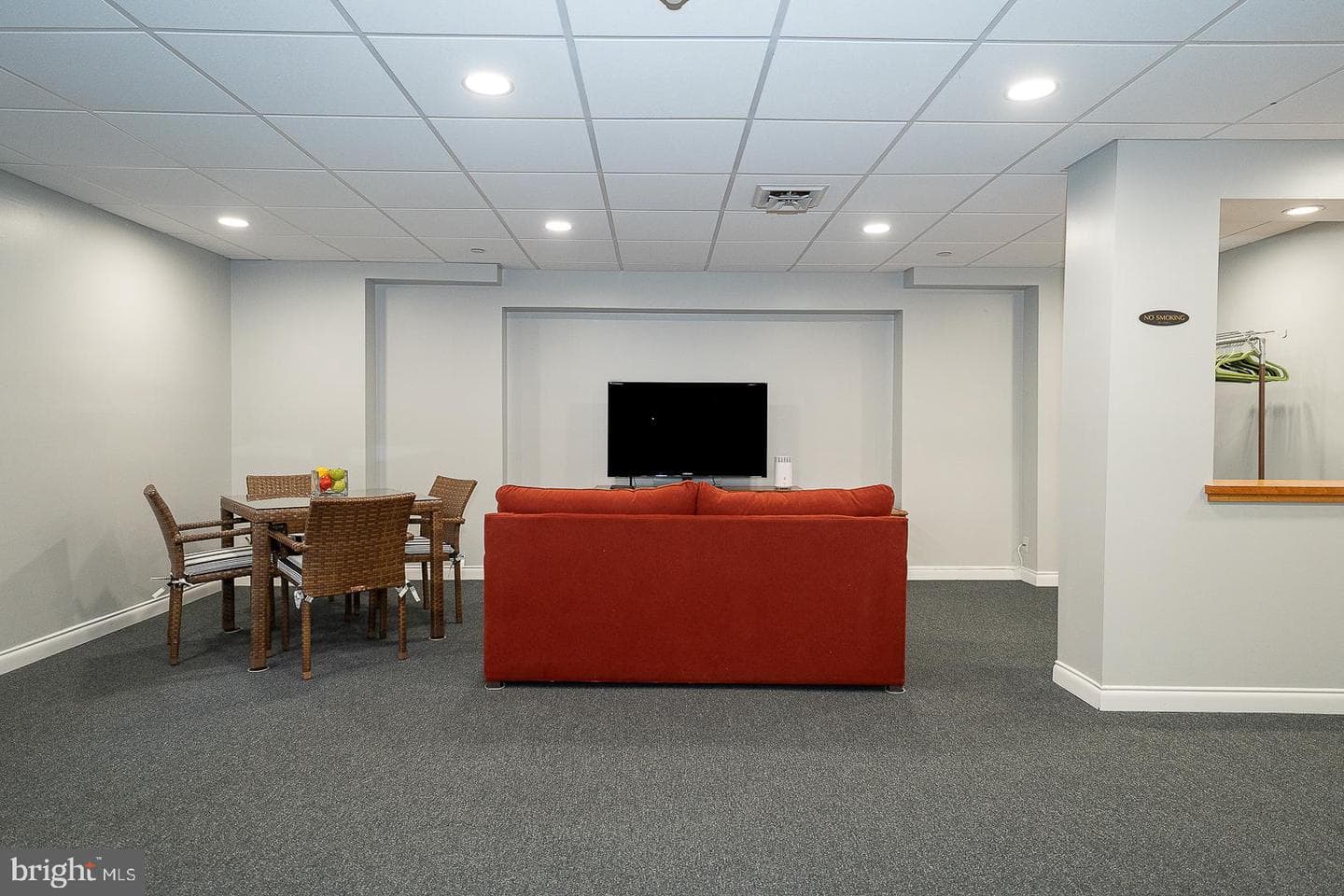 1219 W Wynnewood Road #208 photo 42