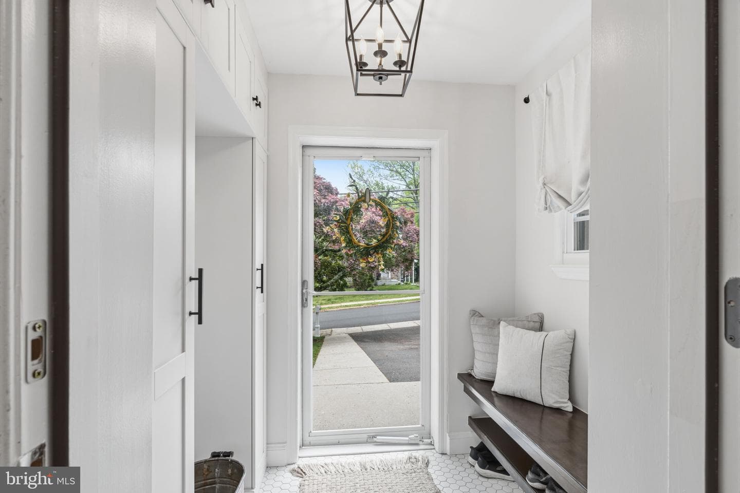 1267 Huntingdon Road photo 4