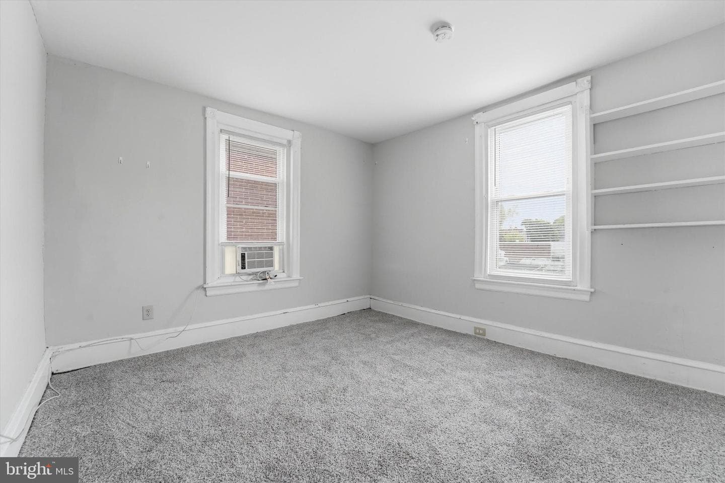 221 Ardmore Avenue photo 20