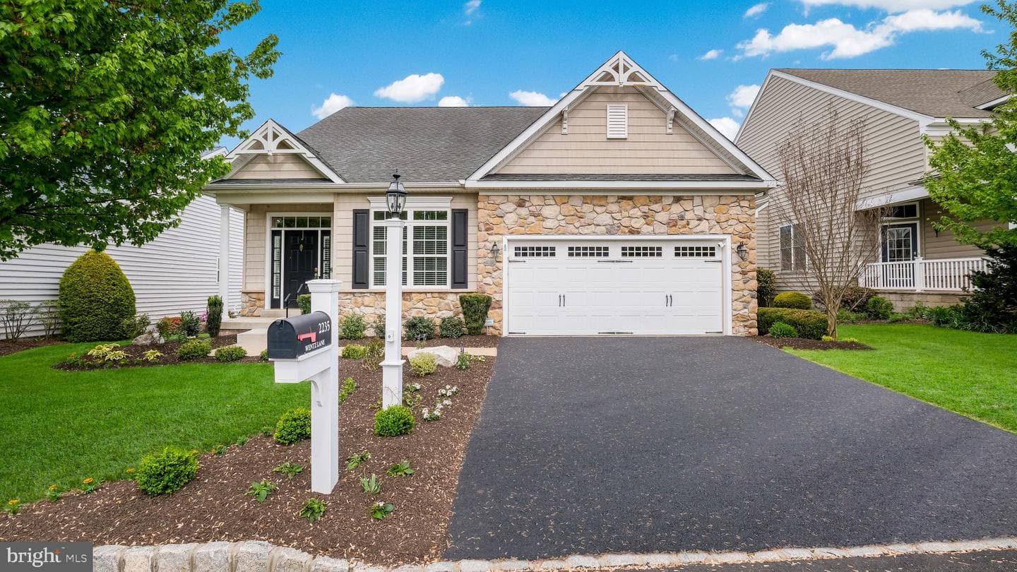 2235 Wentz Lane photo 3