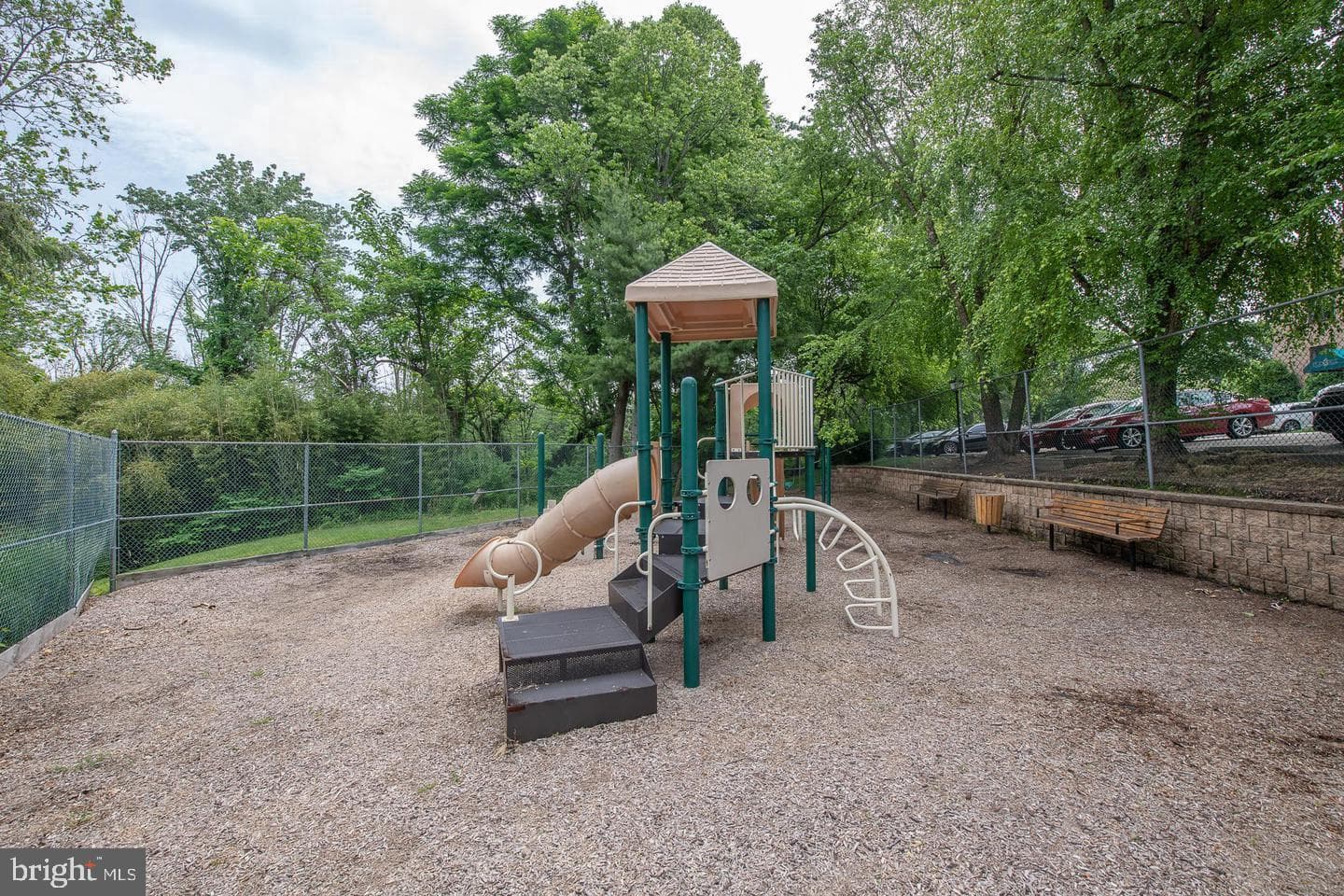 1750 Oakwood Terrace #16-I photo 27