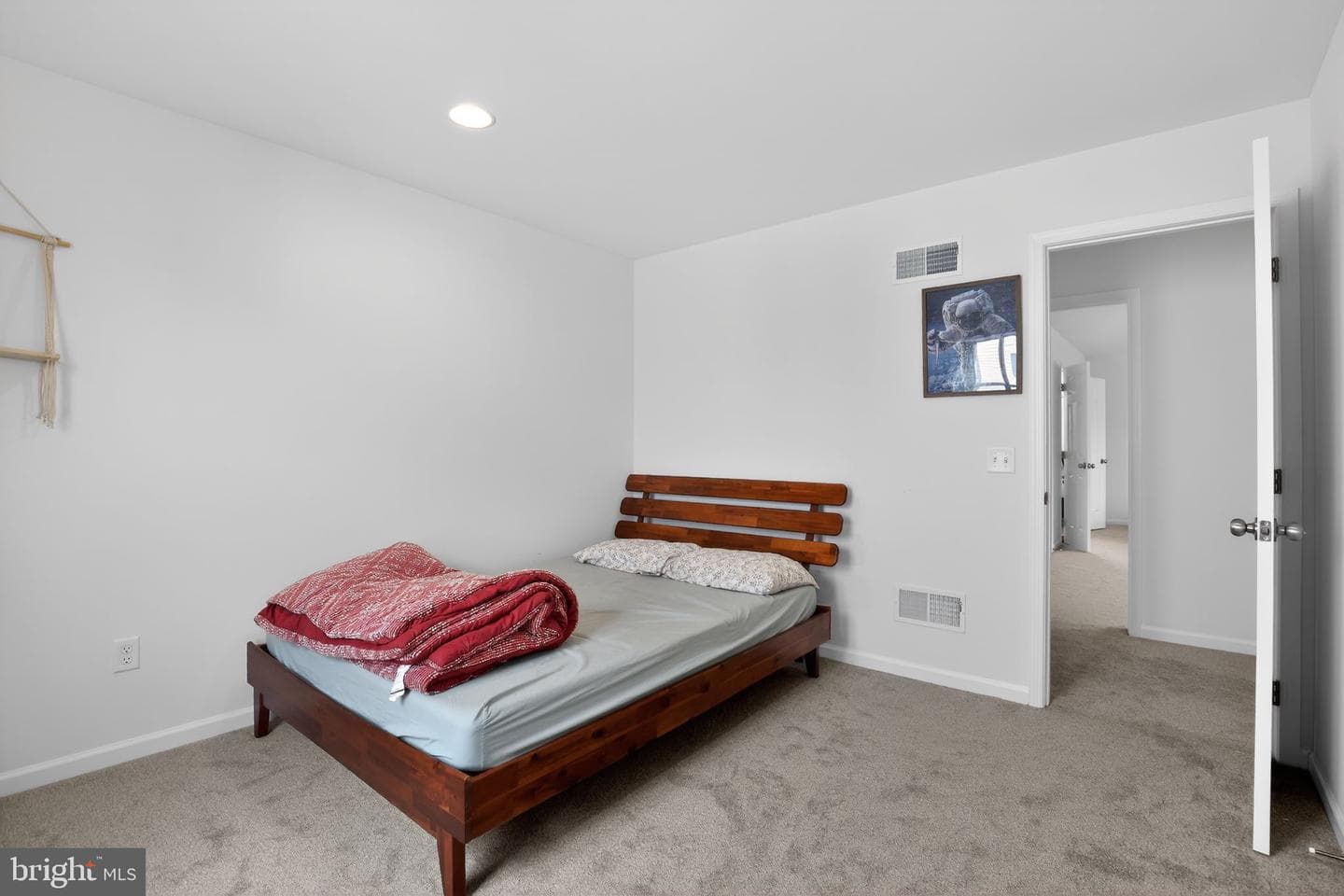 30 Patricia Drive photo 24