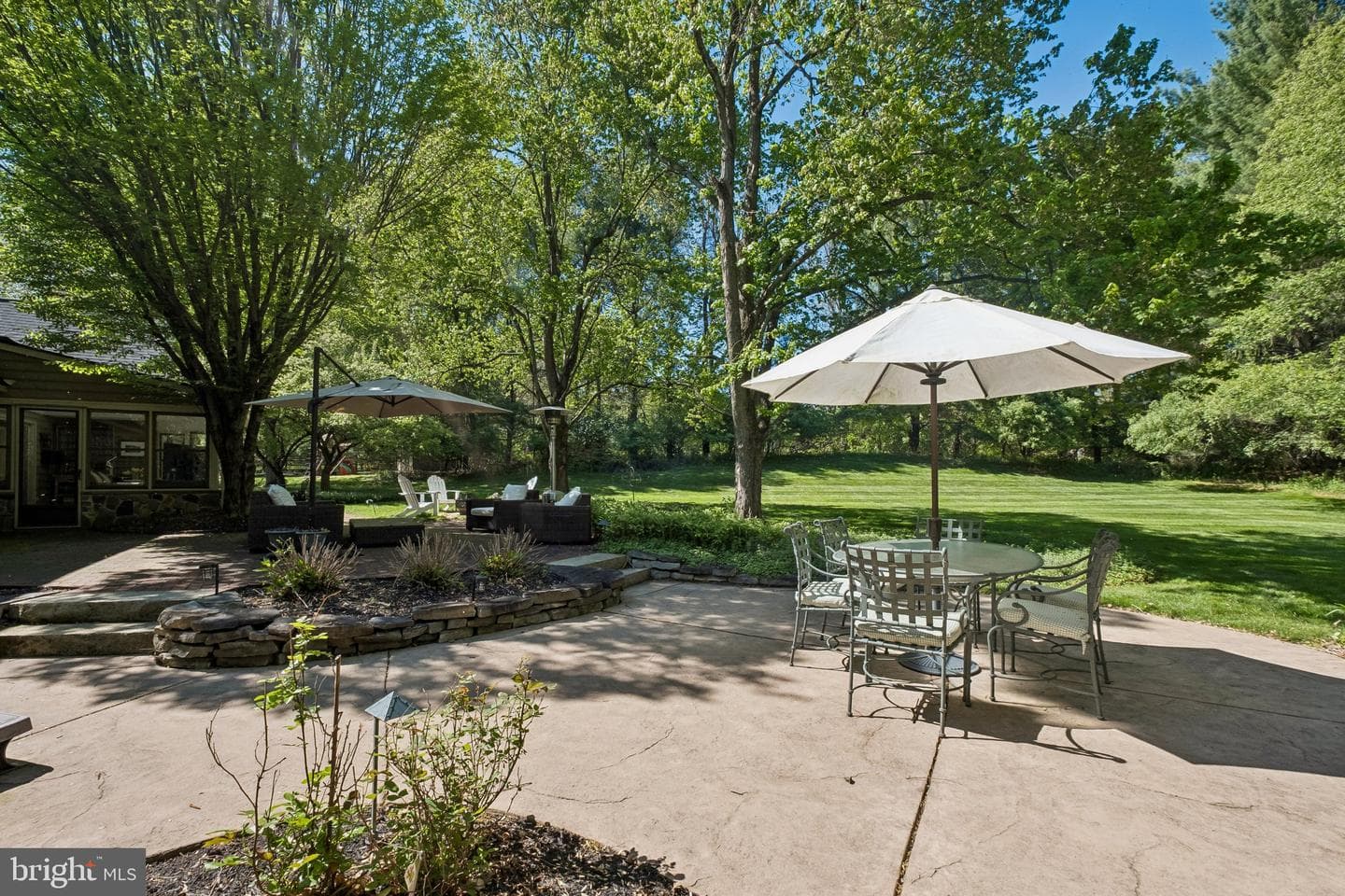 2 Hedgerow Drive photo 59