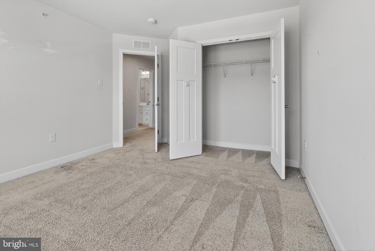 8005 Milltown Circle photo 38