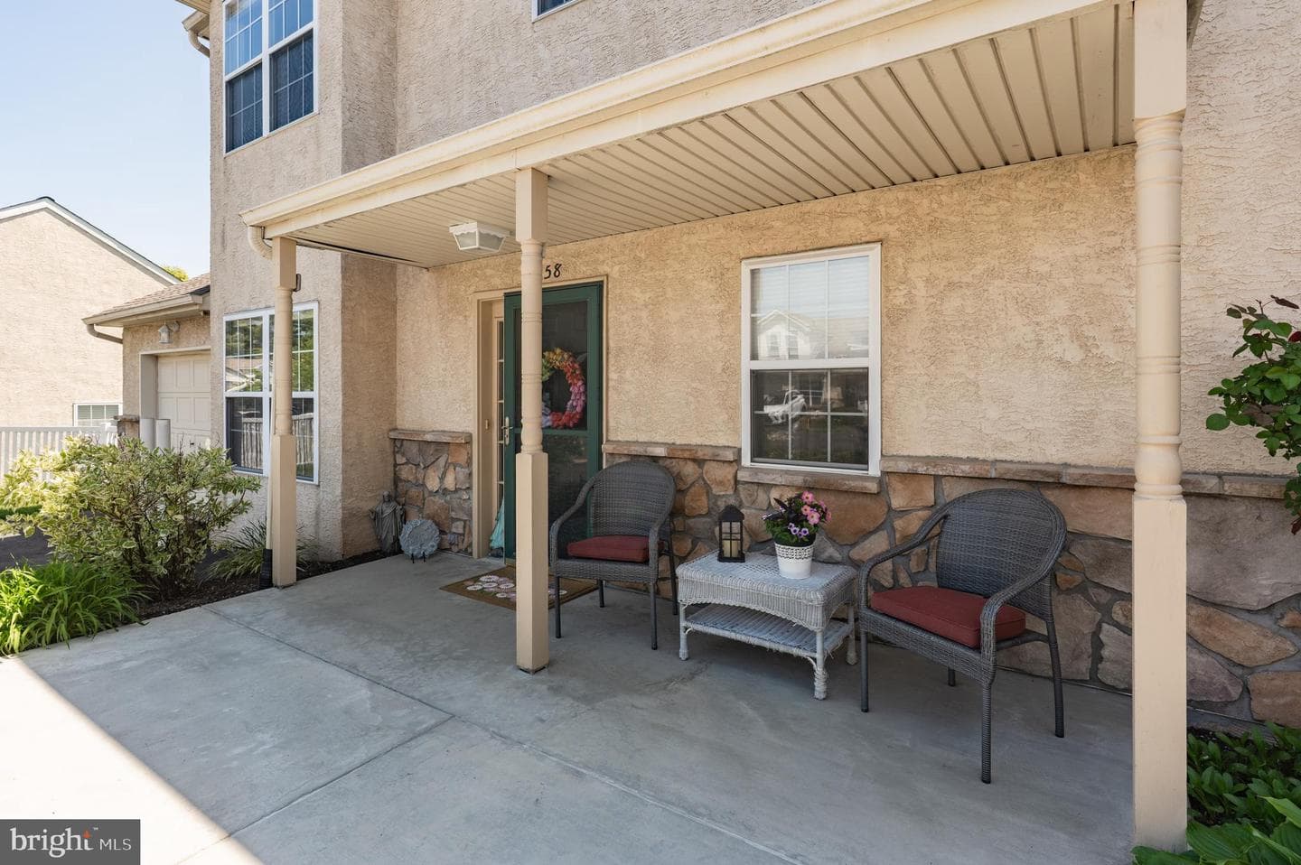 58 Stuart Drive photo 5