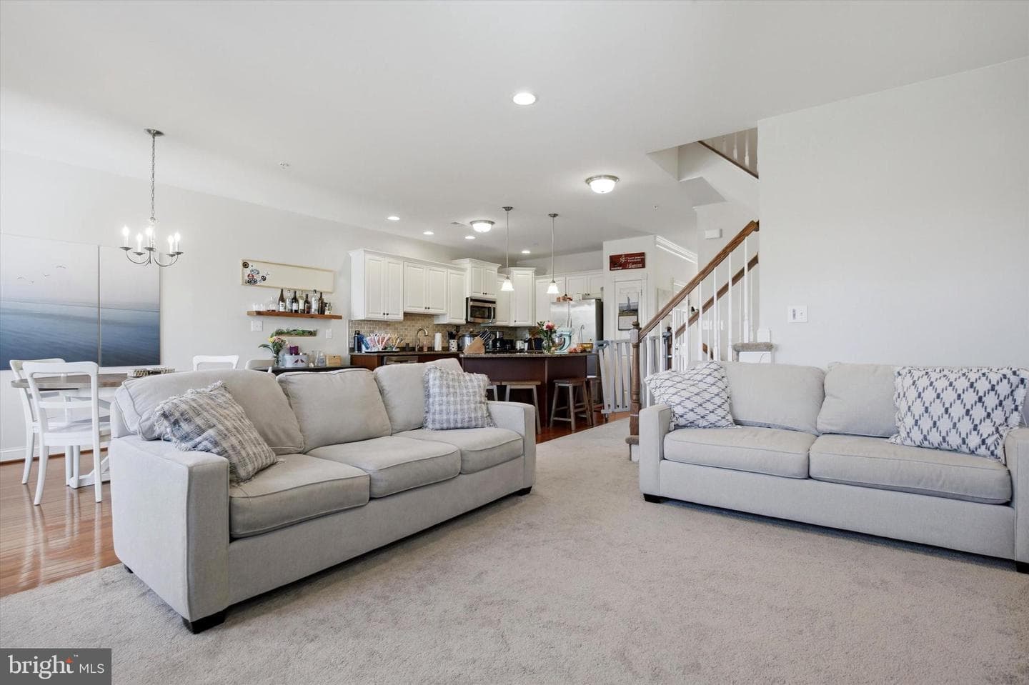 115 Mainland Square Drive photo 4