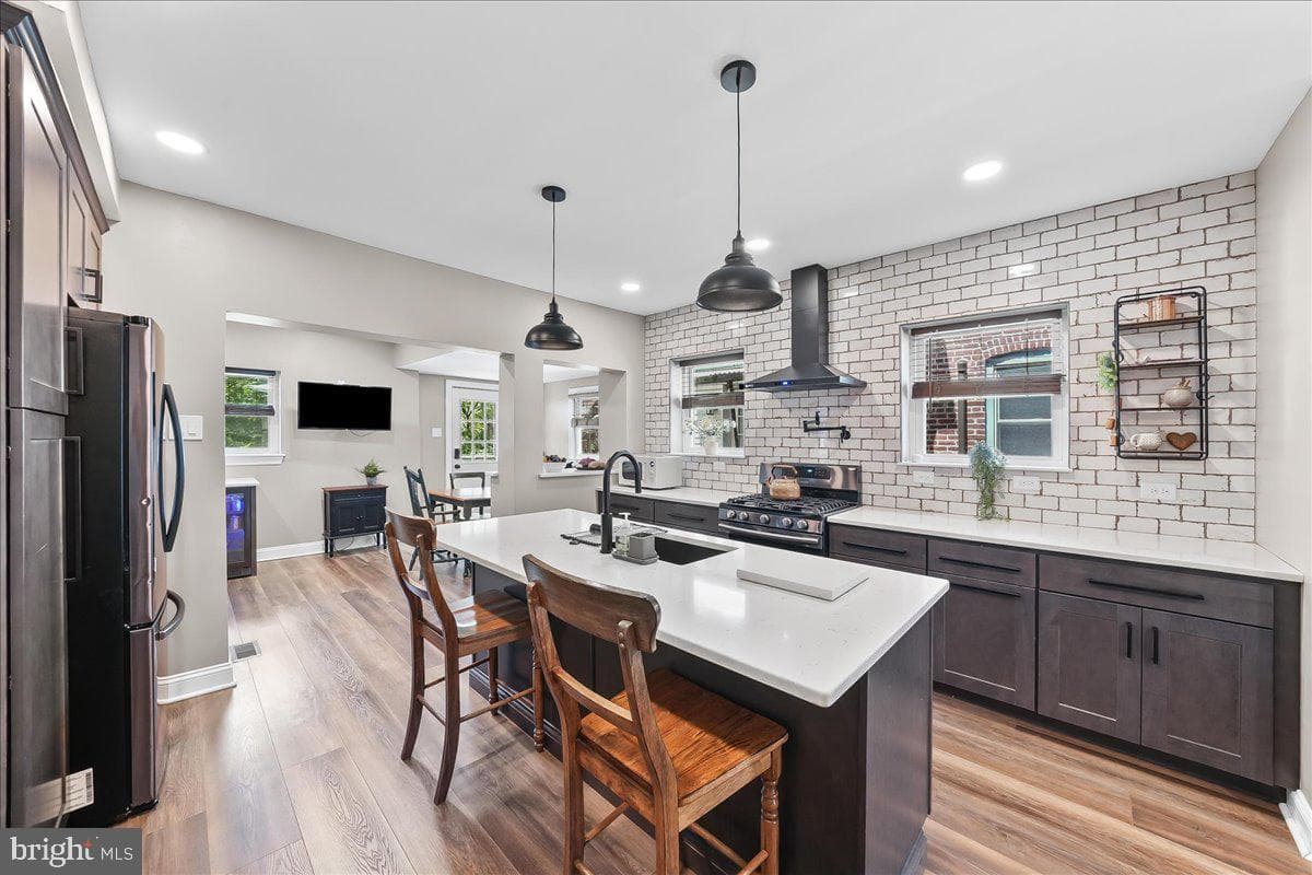 134 Walnut Street photo 10
