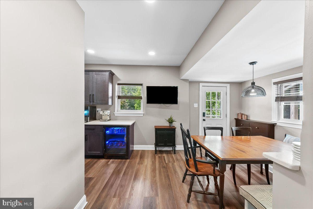 134 Walnut Street photo 11