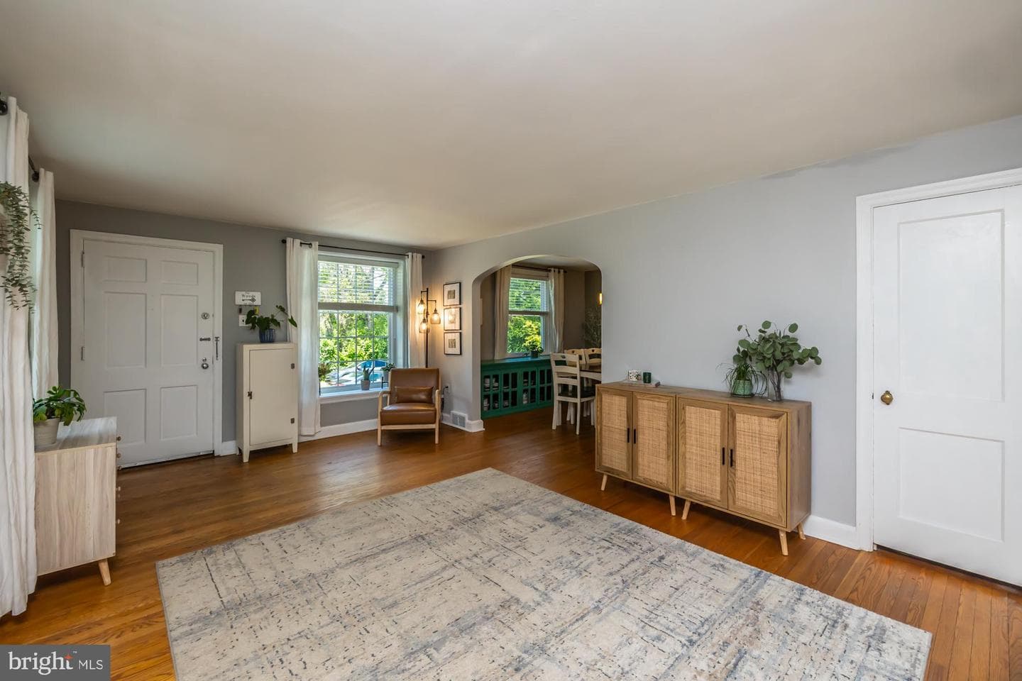 3024 Joshua Road photo 4