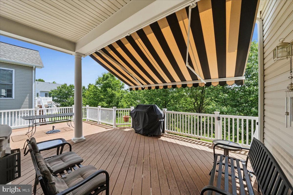 461 Peters Way photo 32