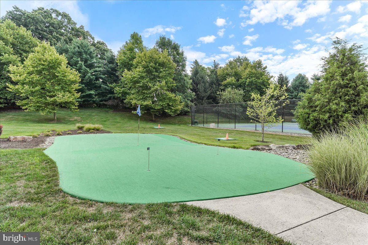 461 Peters Way photo 46