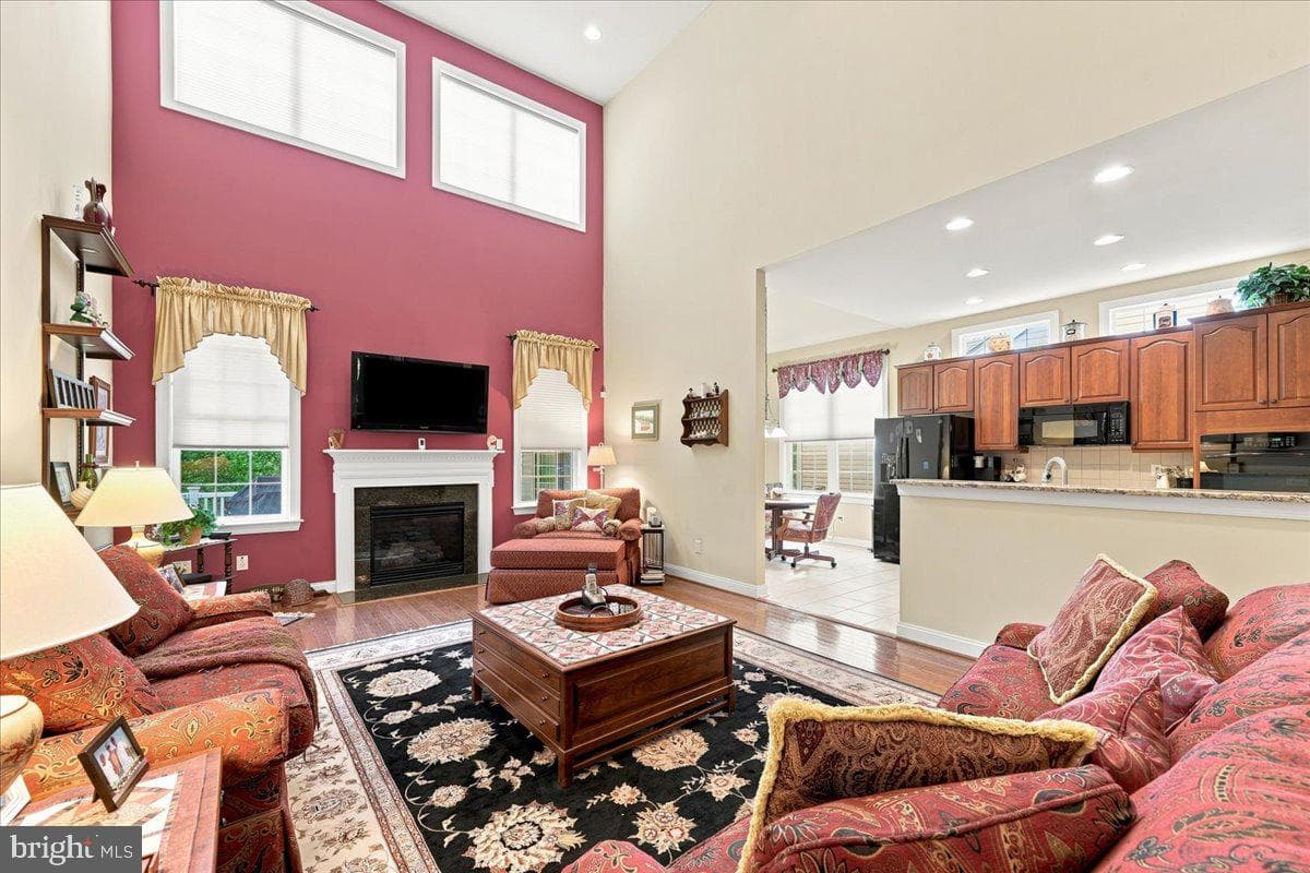 461 Peters Way photo 7