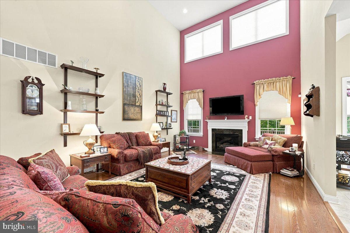461 Peters Way photo 8