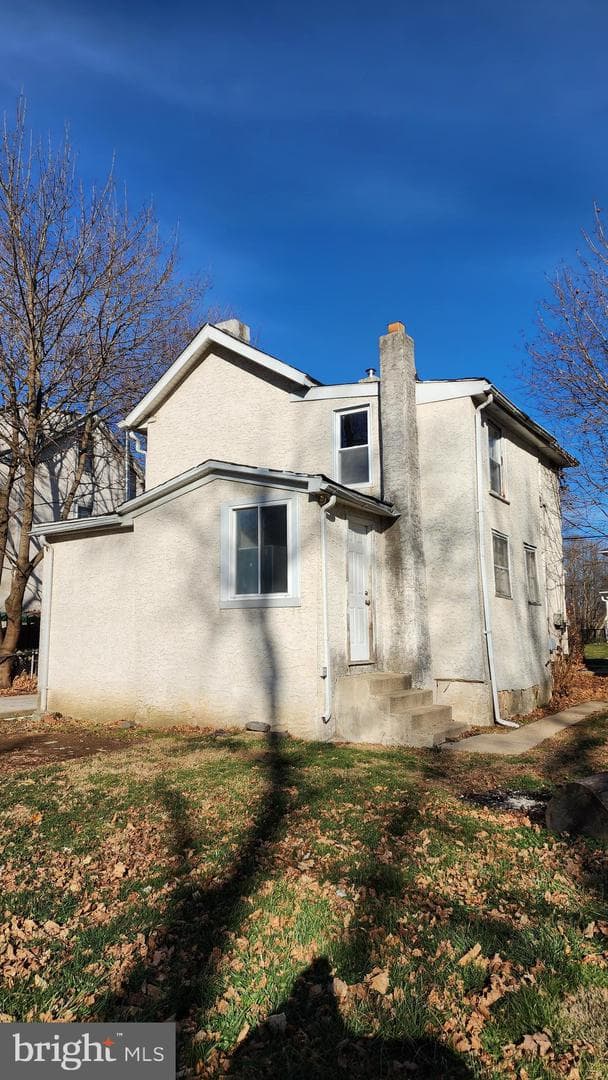1104 Trewellyn Avenue photo 2