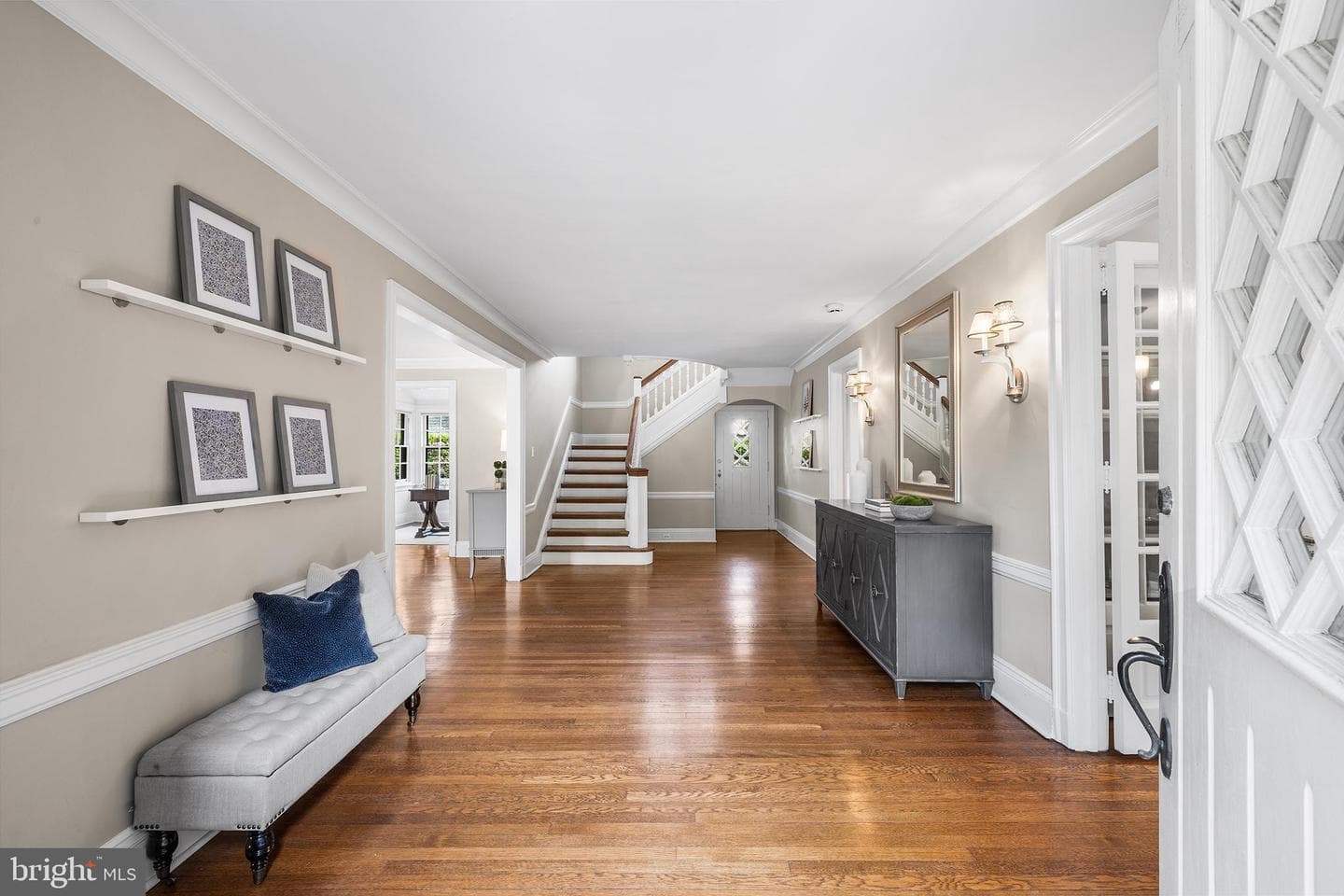 336 Thornbrook Avenue photo 8