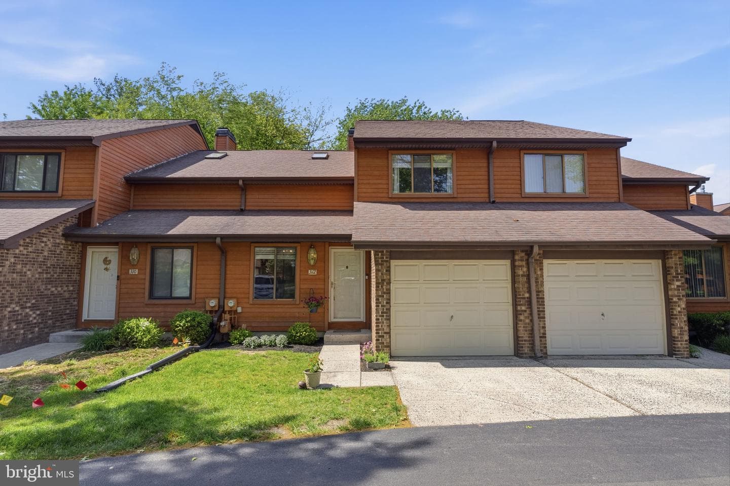 312 Winding Way photo 2