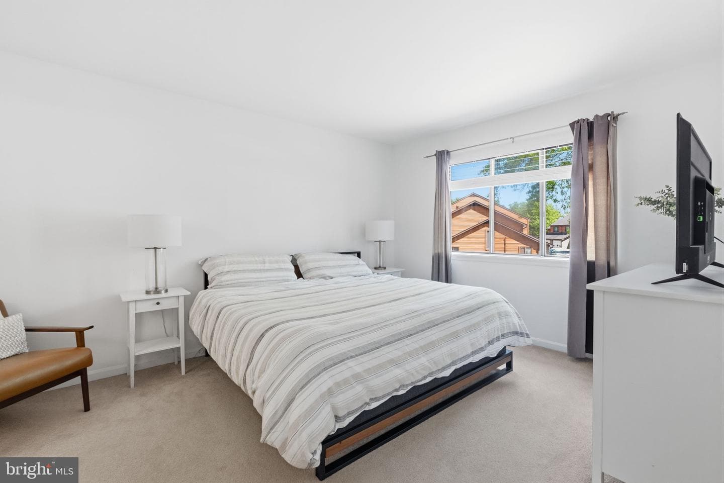 312 Winding Way photo 24