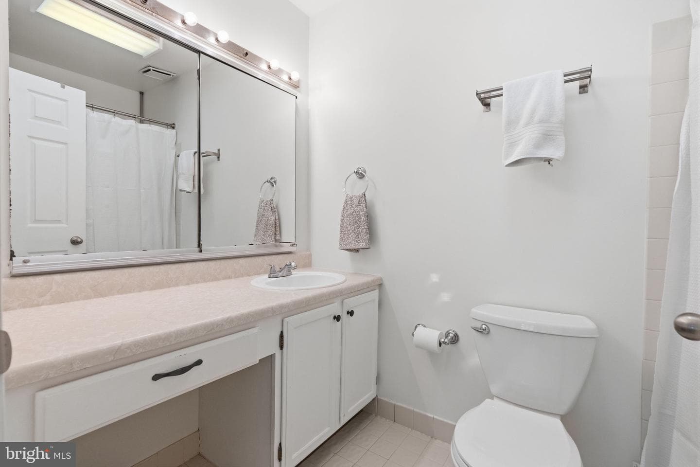 312 Winding Way photo 27