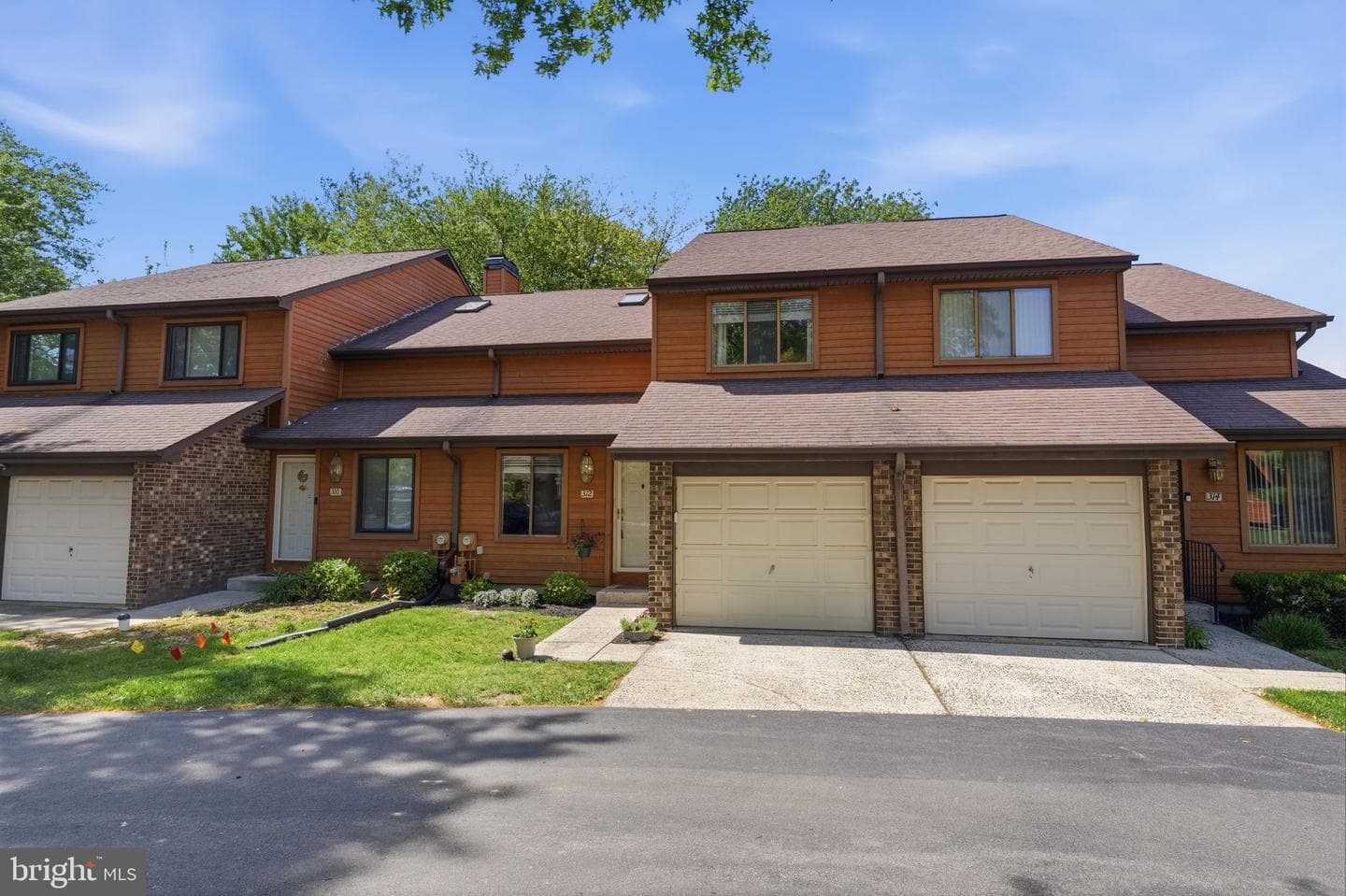 312 Winding Way photo 3
