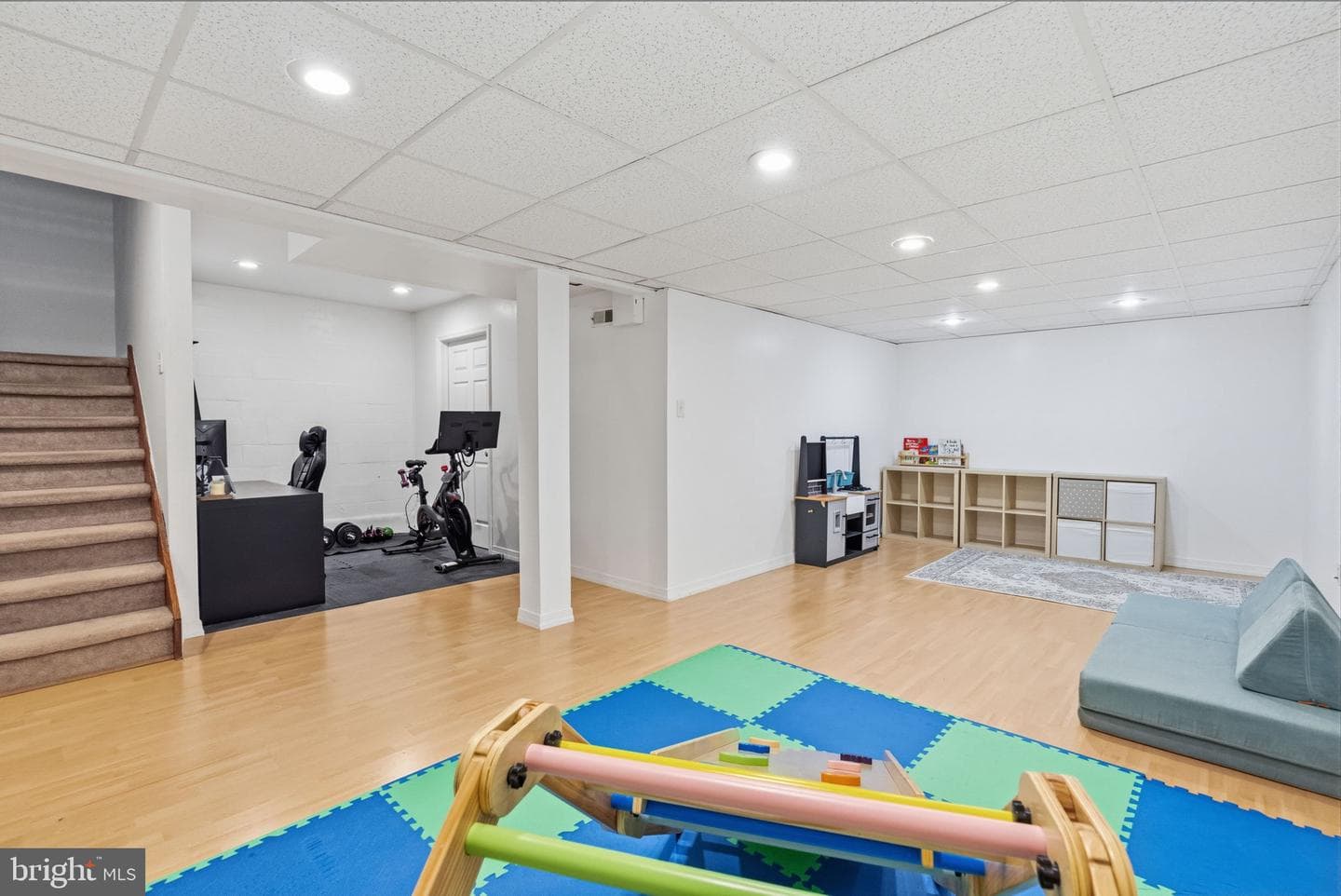 312 Winding Way photo 32