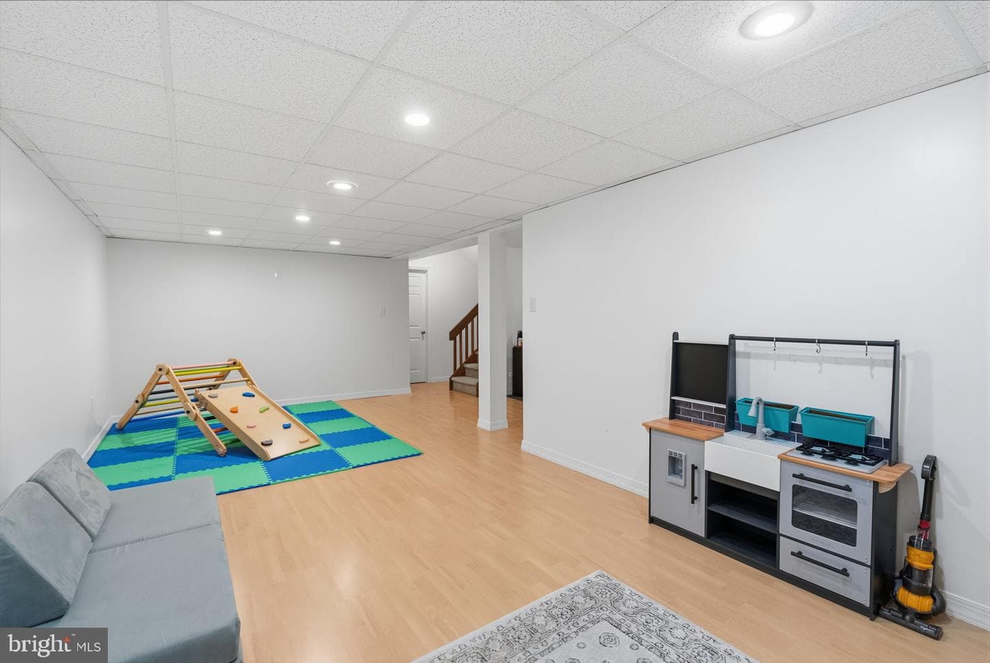312 Winding Way photo 34